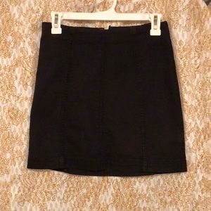 Women’s fitted mini skirt